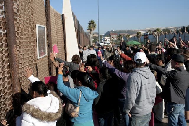18th Annual Posada Sin Frontiers