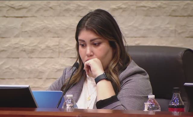 Ex-Concejal de CV Sentenciada por Dos Delitos