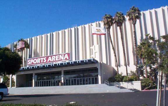 https://laprensa-media.laprensa.workers.dev/pic_SportsArena.jpg